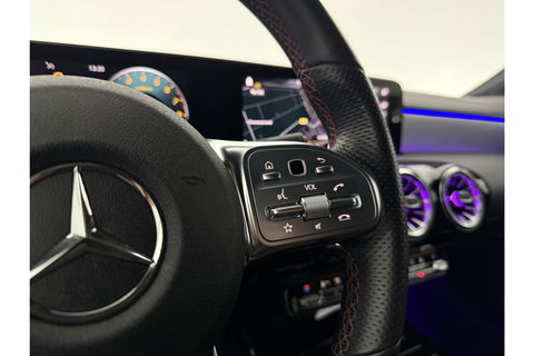 Mercedes-Benz CLA-Klasse 250 e AMG 235PK Hybride Sfeerverl. LED Virtual Trekhaak Camera Cruise Navi 18"LMV PDC