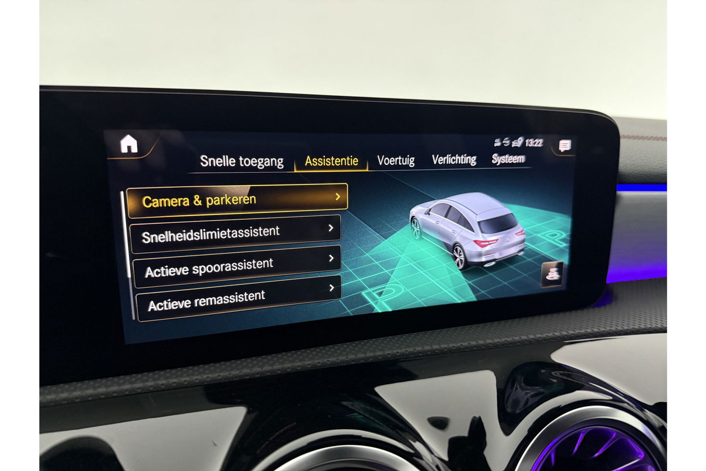 Mercedes-Benz CLA-Klasse 250 e AMG 235PK Hybride Sfeerverl. LED Virtual Trekhaak Camera Cruise Navi 18"LMV PDC