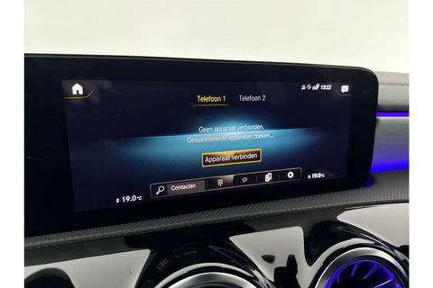 Mercedes-Benz CLA-Klasse 250 e AMG 235PK Hybride Sfeerverl. LED Virtual Trekhaak Camera Cruise Navi 18"LMV PDC