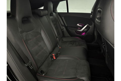 Mercedes-Benz CLA-Klasse 250 e AMG 235PK Hybride Sfeerverl. LED Virtual Trekhaak Camera Cruise Navi 18"LMV PDC