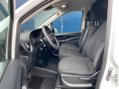 Mercedes-Benz Vito 114 CDI Lang LAADKLEP / AIRCO / CRUISE CONTROLE / NAVI / AUTOMAAT