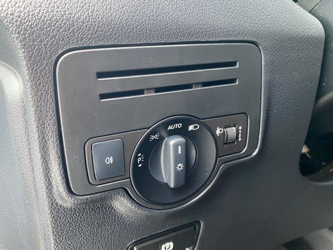 Mercedes-Benz Vito 114 CDI Lang LAADKLEP / AIRCO / CRUISE CONTROLE / NAVI / AUTOMAAT