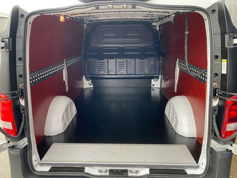 Mercedes-Benz Vito 114 CDI Lang LAADKLEP / AIRCO / CRUISE CONTROLE / NAVI / AUTOMAAT