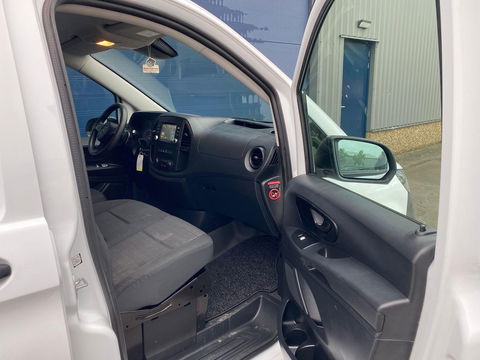 Mercedes-Benz Vito 114 CDI Lang LAADKLEP / AIRCO / CRUISE CONTROLE / NAVI / AUTOMAAT