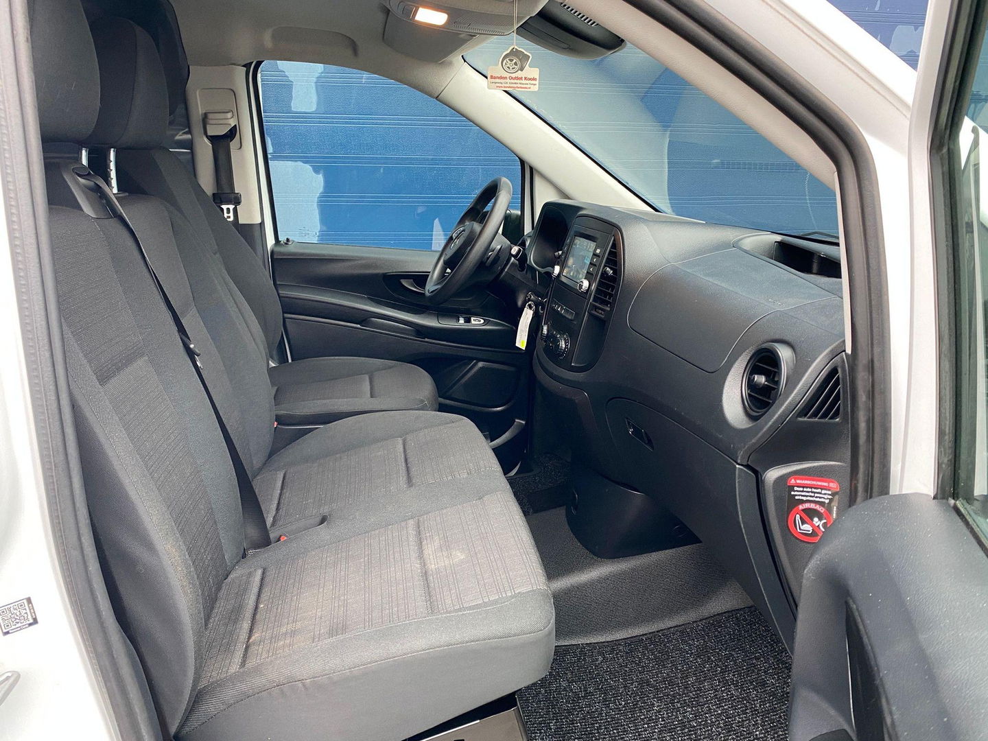 Mercedes-Benz Vito 114 CDI Lang LAADKLEP / AIRCO / CRUISE CONTROLE / NAVI / AUTOMAAT