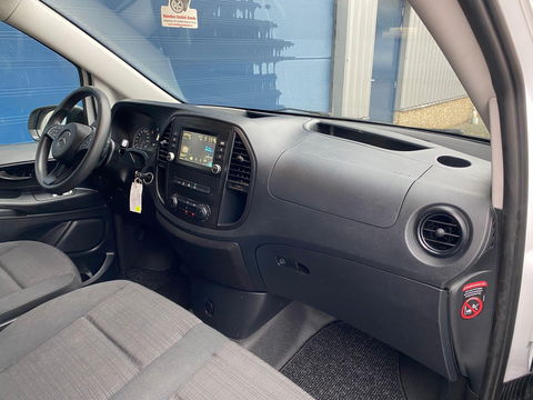 Mercedes-Benz Vito 114 CDI Lang LAADKLEP / AIRCO / CRUISE CONTROLE / NAVI / AUTOMAAT