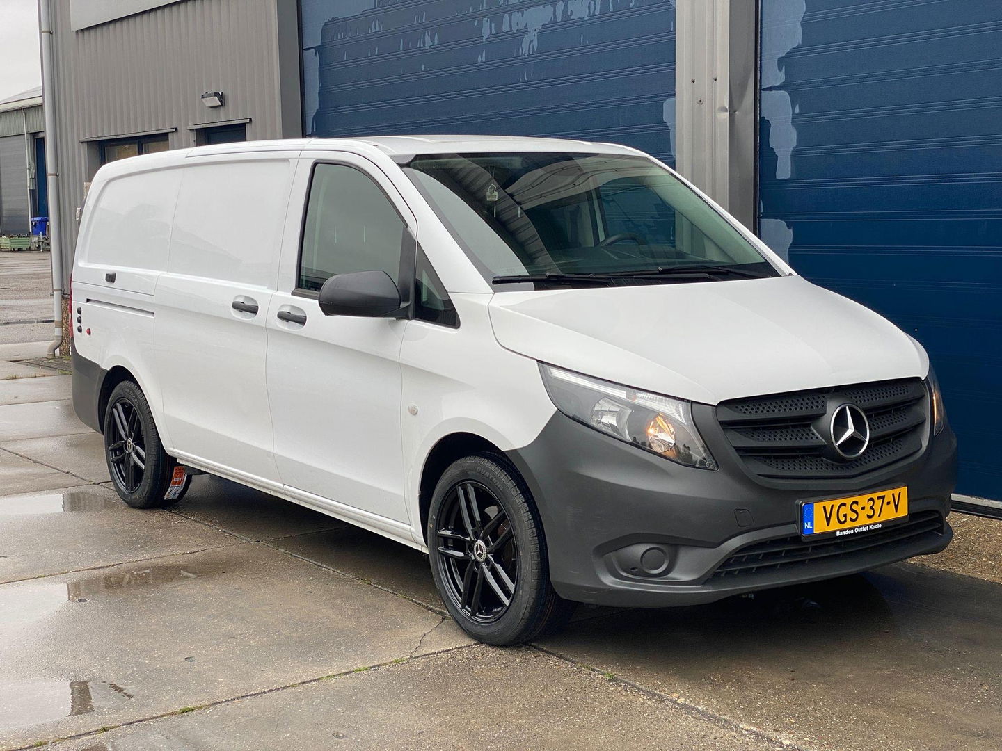 Mercedes-Benz Vito 114 CDI Lang LAADKLEP / AIRCO / CRUISE CONTROLE / NAVI / AUTOMAAT