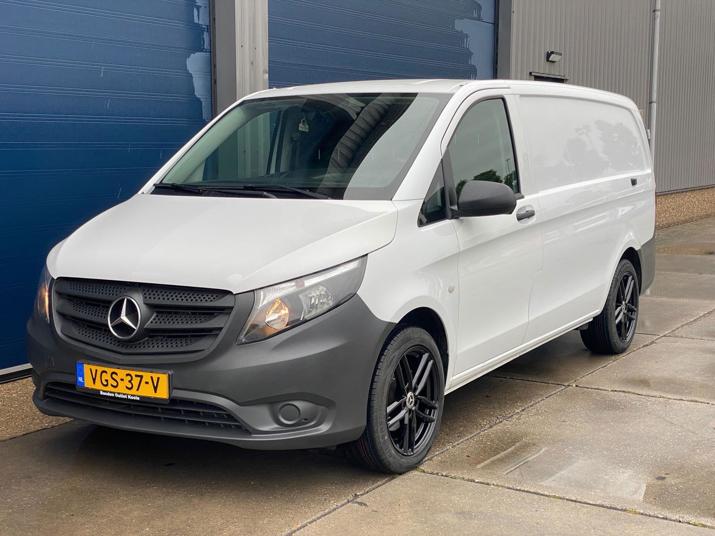 Mercedes-Benz Vito 114 CDI Lang LAADKLEP / AIRCO / CRUISE CONTROLE / NAVI / AUTOMAAT
