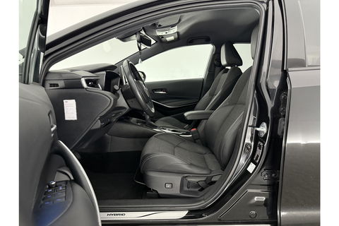Toyota Corolla 1.8 Hybrid 148PK Camera Clima Cruise LED Virtual Navigatie 17"LMV