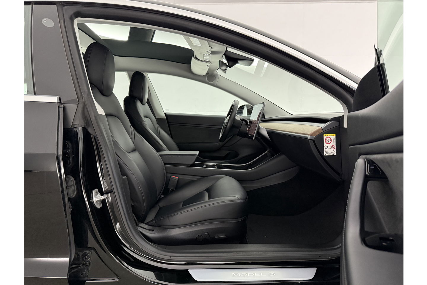 Tesla Model 3 Long Range AWD 75 kWh 351PK 360Camera Autopilot LED Memory Pano View Leder 19"LMV Cruise Clima Navi PDC