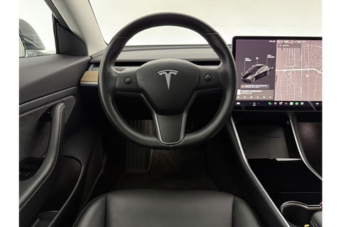 Tesla Model 3 Long Range AWD 75 kWh 351PK 360Camera Autopilot LED Memory Pano View Leder 19"LMV Cruise Clima Navi PDC