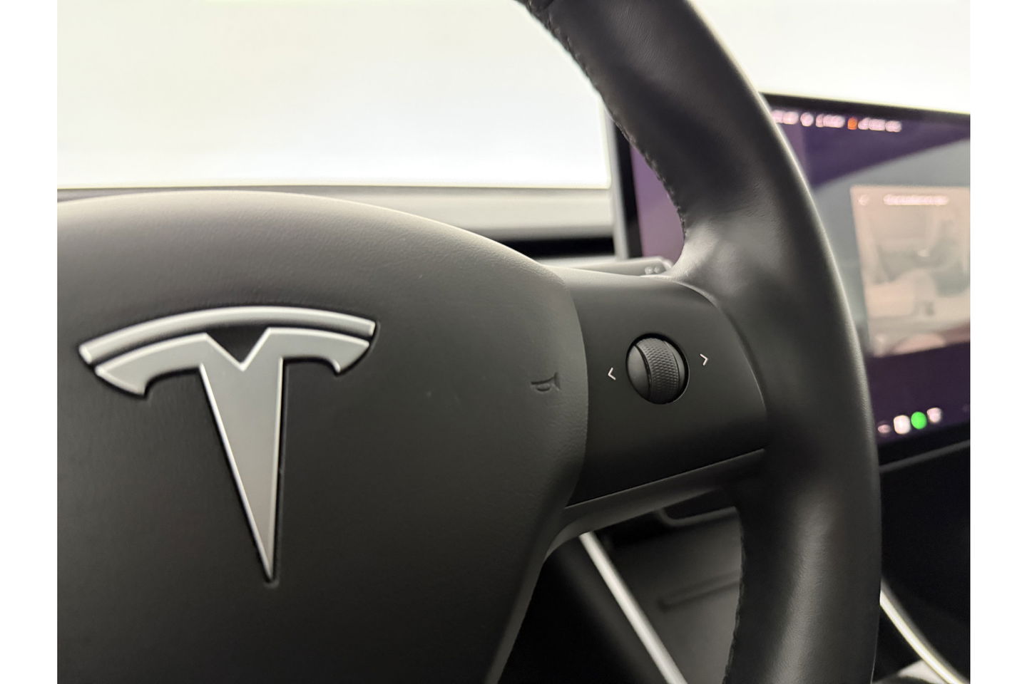 Tesla Model 3 Long Range AWD 75 kWh 351PK 360Camera Autopilot LED Memory Pano View Leder 19"LMV Cruise Clima Navi PDC