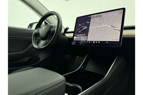 Tesla Model 3 Long Range AWD 75 kWh 351PK 360Camera Autopilot LED Memory Pano View Leder 19"LMV Cruise Clima Navi PDC