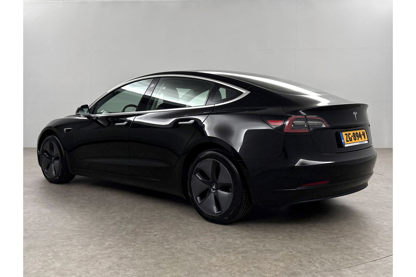 Tesla Model 3 Long Range AWD 75 kWh 351PK 360Camera Autopilot LED Memory Pano View Leder 19"LMV Cruise Clima Navi PDC