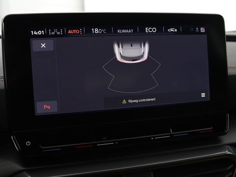 CUPRA Formentor 1.4 e-Hybrid | Leder | Stoel & stuurverwarming | Adaptive cruise | Memory | Full LED | Keyless | Sfeerverlichting | Bluetooth