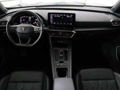 CUPRA Formentor 1.4 e-Hybrid | Leder | Stoel & stuurverwarming | Adaptive cruise | Memory | Full LED | Keyless | Sfeerverlichting | Bluetooth