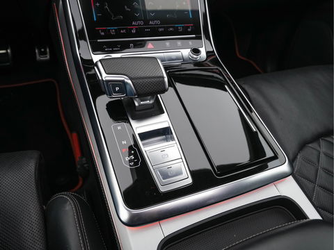 Audi Q8 50 TDI Quattro Pro Line S Aut. *PANO | LUXURY-LEATHER | HEAD-UP | HD-MATRIX | SOFT-CLOSE | TOPVIEW | DIGI-COCKPIT | MEMORY-PACK | SPORT-SEATS | KEYLESS | AIR-SUSPENSION | AMBIENT-LIGHT | DAB+ | NAVI-FULLMAP | TOWBAR |