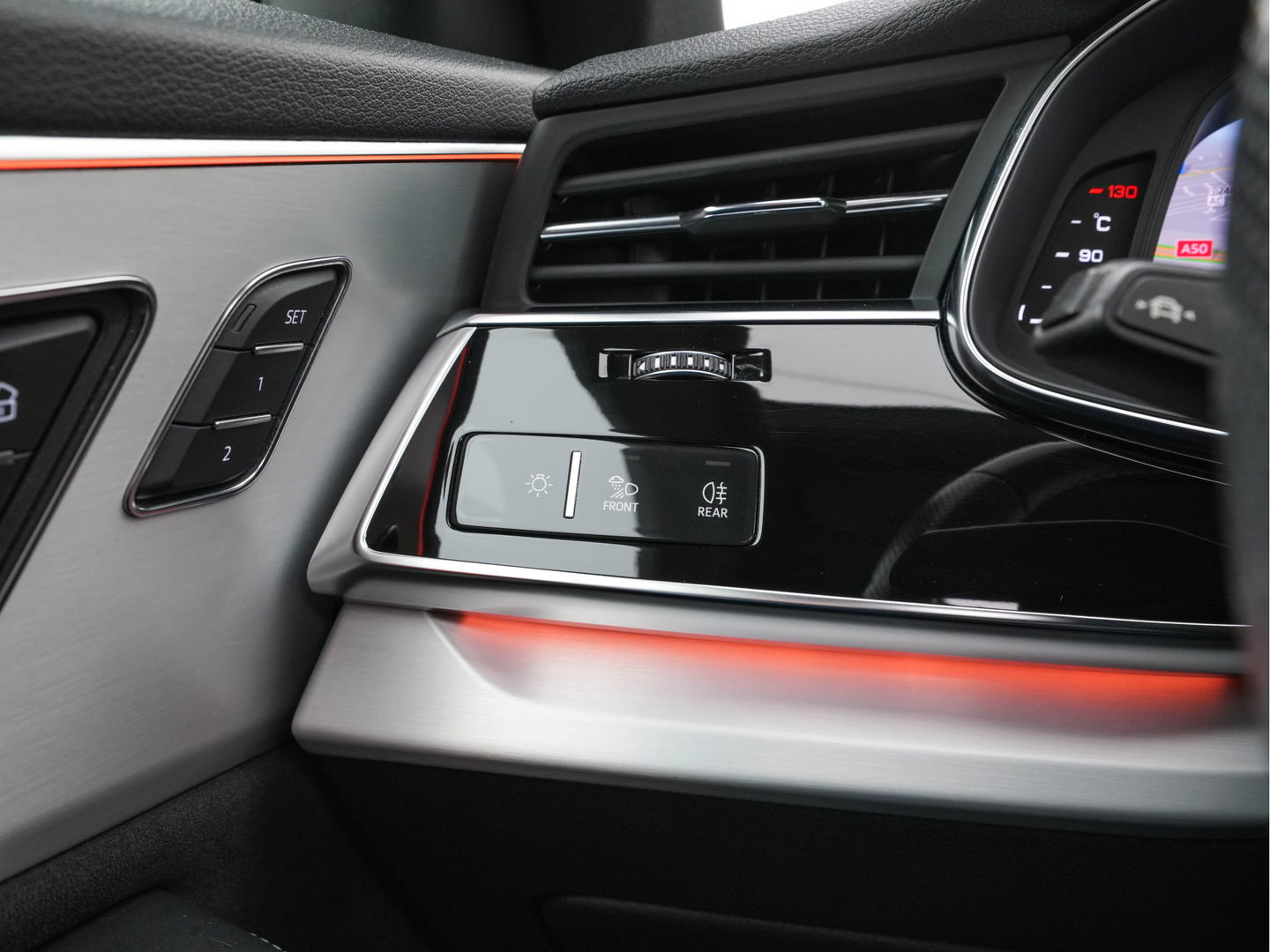 Audi Q8 50 TDI Quattro Pro Line S Aut. *PANO | LUXURY-LEATHER | HEAD-UP | HD-MATRIX | SOFT-CLOSE | TOPVIEW | DIGI-COCKPIT | MEMORY-PACK | SPORT-SEATS | KEYLESS | AIR-SUSPENSION | AMBIENT-LIGHT | DAB+ | NAVI-FULLMAP | TOWBAR |
