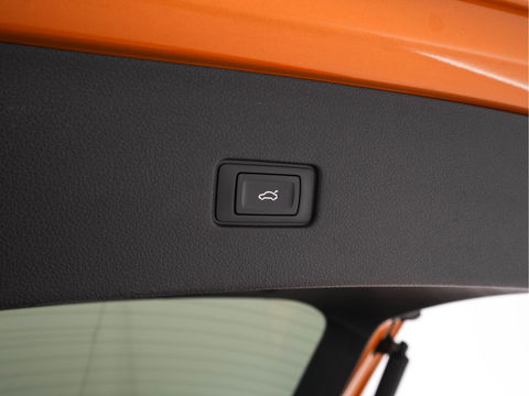 Audi Q8 50 TDI Quattro Pro Line S Aut. *PANO | LUXURY-LEATHER | HEAD-UP | HD-MATRIX | SOFT-CLOSE | TOPVIEW | DIGI-COCKPIT | MEMORY-PACK | SPORT-SEATS | KEYLESS | AIR-SUSPENSION | AMBIENT-LIGHT | DAB+ | NAVI-FULLMAP | TOWBAR |