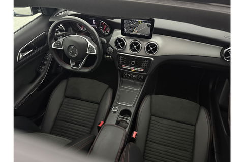 Mercedes-Benz GLA 180 AMG Night Upgrade Pano LED Camera Carplay Clima Cruise Navigatie PDC 19''LMV