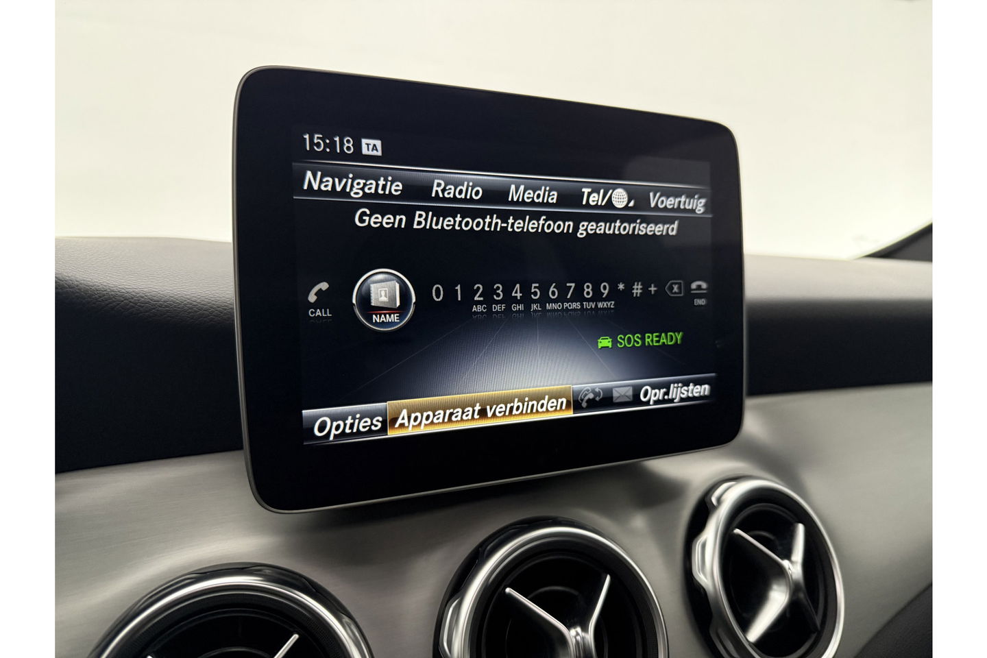 Mercedes-Benz GLA 180 AMG Night Upgrade Pano LED Camera Carplay Clima Cruise Navigatie PDC 19''LMV