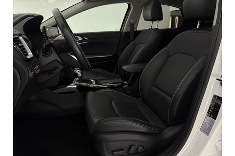 Kia Xceed 1.6 GDi PHEV ExecutiveLine 165PK Parelmoer Pano Carplay Camera LED Virtual Memory-Seats Leder 18"LMV Clima Navi PDC Stoel/Stuurverwarming