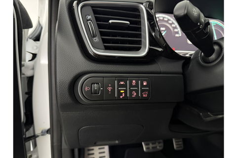 Kia Xceed 1.6 GDi PHEV ExecutiveLine 165PK Parelmoer Pano Carplay Camera LED Virtual Memory-Seats Leder 18"LMV Clima Navi PDC Stoel/Stuurverwarming