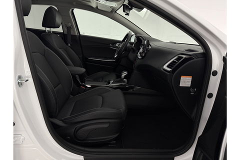 Kia Xceed 1.6 GDi PHEV ExecutiveLine 165PK Parelmoer Pano Carplay Camera LED Virtual Memory-Seats Leder 18"LMV Clima Navi PDC Stoel/Stuurverwarming