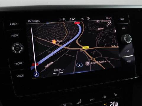 Volkswagen Arteon 1.4 TSI eHybrid R-Line Business+ | Panoramadak | Trekhaak | Stoelverwarming | Matrix LED | Adaptive cruise | Leder/Alcantara | Carplay | Camera | Keyless