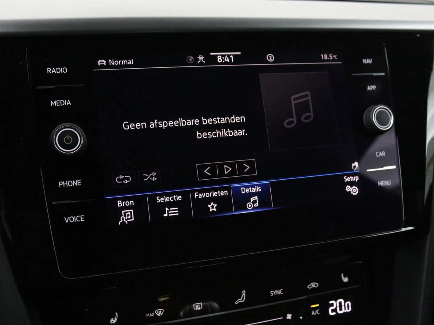 Volkswagen Arteon 1.4 TSI eHybrid R-Line Business+ | Panoramadak | Trekhaak | Stoelverwarming | Matrix LED | Adaptive cruise | Leder/Alcantara | Carplay | Camera | Keyless