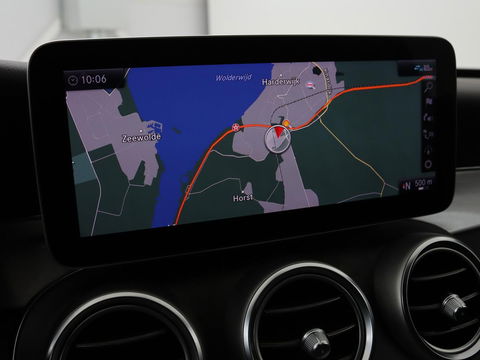 Mercedes-Benz C-Klasse 160 Business Solutions AMG | Stoelverwarming | Trekhaak | Leder/Alcantara | Camera | Navigatie | Park Assist | Full LED | Climate control