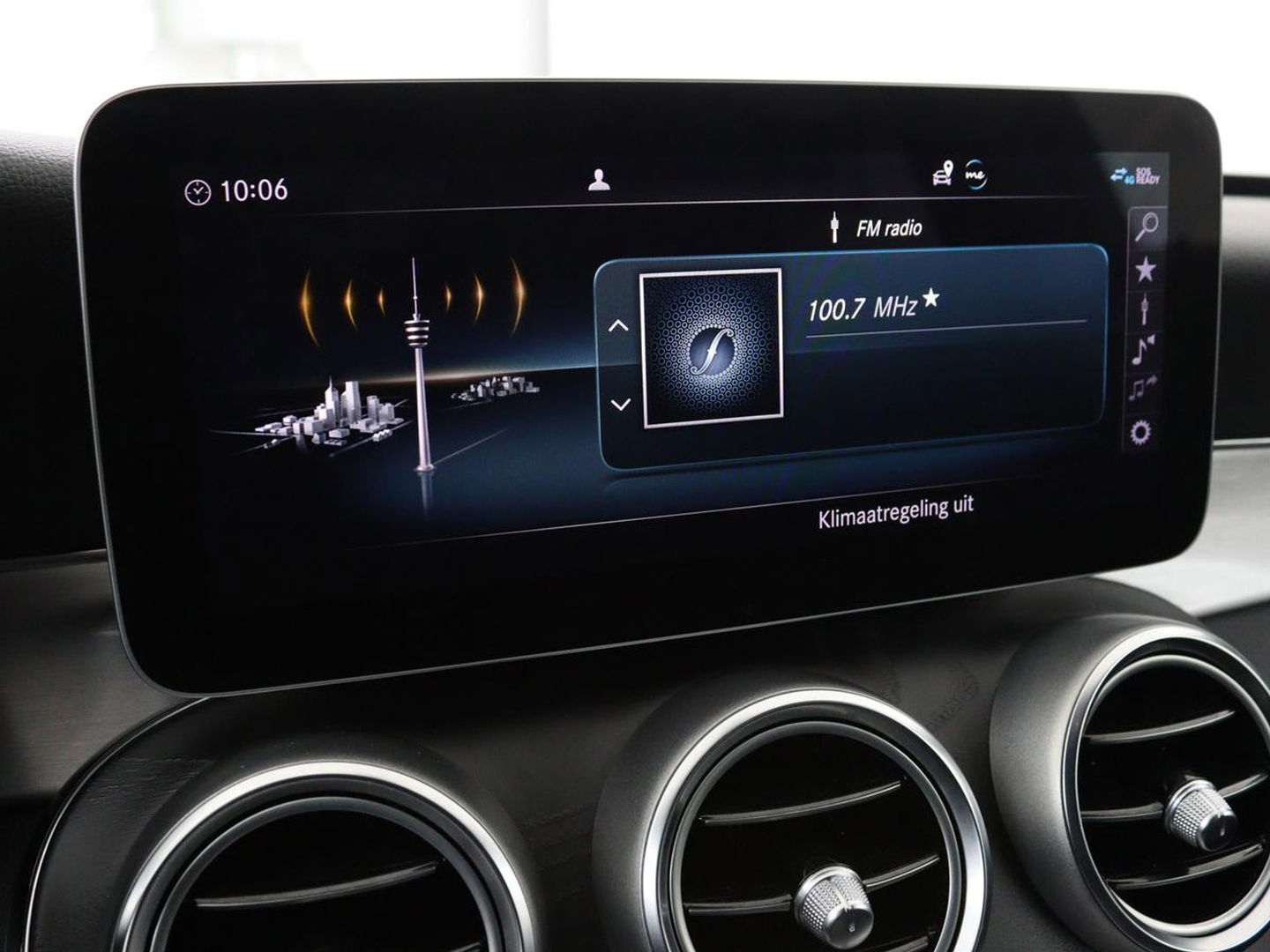 Mercedes-Benz C-Klasse 160 Business Solutions AMG | Stoelverwarming | Trekhaak | Leder/Alcantara | Camera | Navigatie | Park Assist | Full LED | Climate control