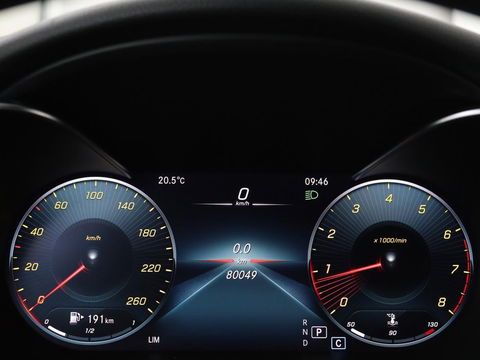 Mercedes-Benz C-Klasse 160 Business Solutions AMG | Stoelverwarming | Trekhaak | Leder/Alcantara | Camera | Navigatie | Park Assist | Full LED | Climate control