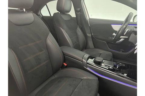 Mercedes-Benz A-Klasse 250 e AMG 235PK Hybride Pano Memory Sfeerverl. LED Virtual Camera Cruise Clima Navi PDC 18"LMV