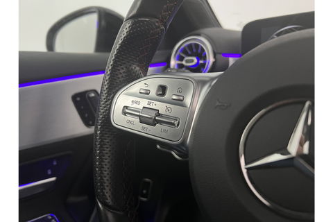 Mercedes-Benz A-Klasse 250 e AMG 235PK Hybride Pano Memory Sfeerverl. LED Virtual Camera Cruise Clima Navi PDC 18"LMV