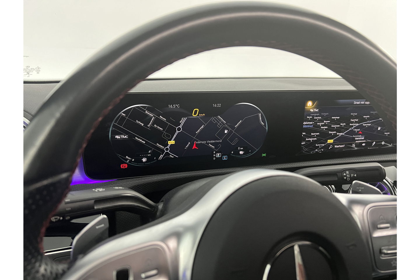 Mercedes-Benz A-Klasse 250 e AMG 235PK Hybride Pano Memory Sfeerverl. LED Virtual Camera Cruise Clima Navi PDC 18"LMV