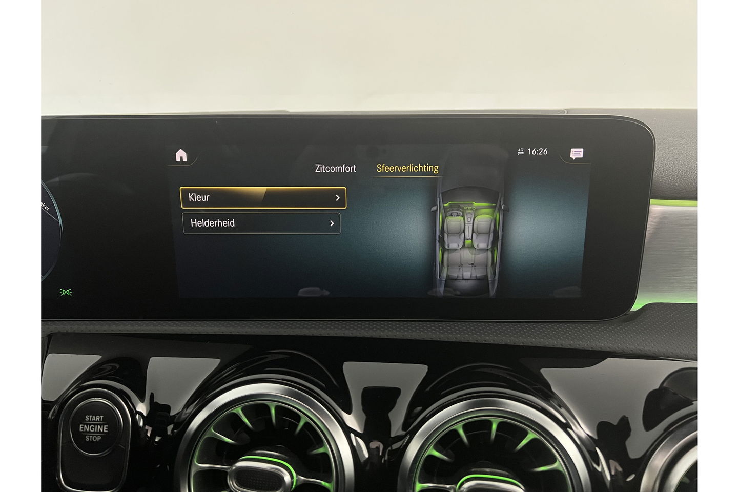 Mercedes-Benz A-Klasse 250 e AMG 235PK Hybride Pano Memory Sfeerverl. LED Virtual Camera Cruise Clima Navi PDC 18"LMV