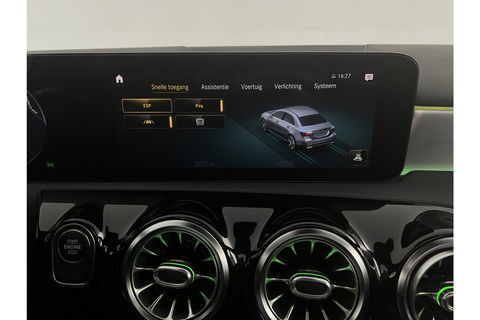 Mercedes-Benz A-Klasse 250 e AMG 235PK Hybride Pano Memory Sfeerverl. LED Virtual Camera Cruise Clima Navi PDC 18"LMV