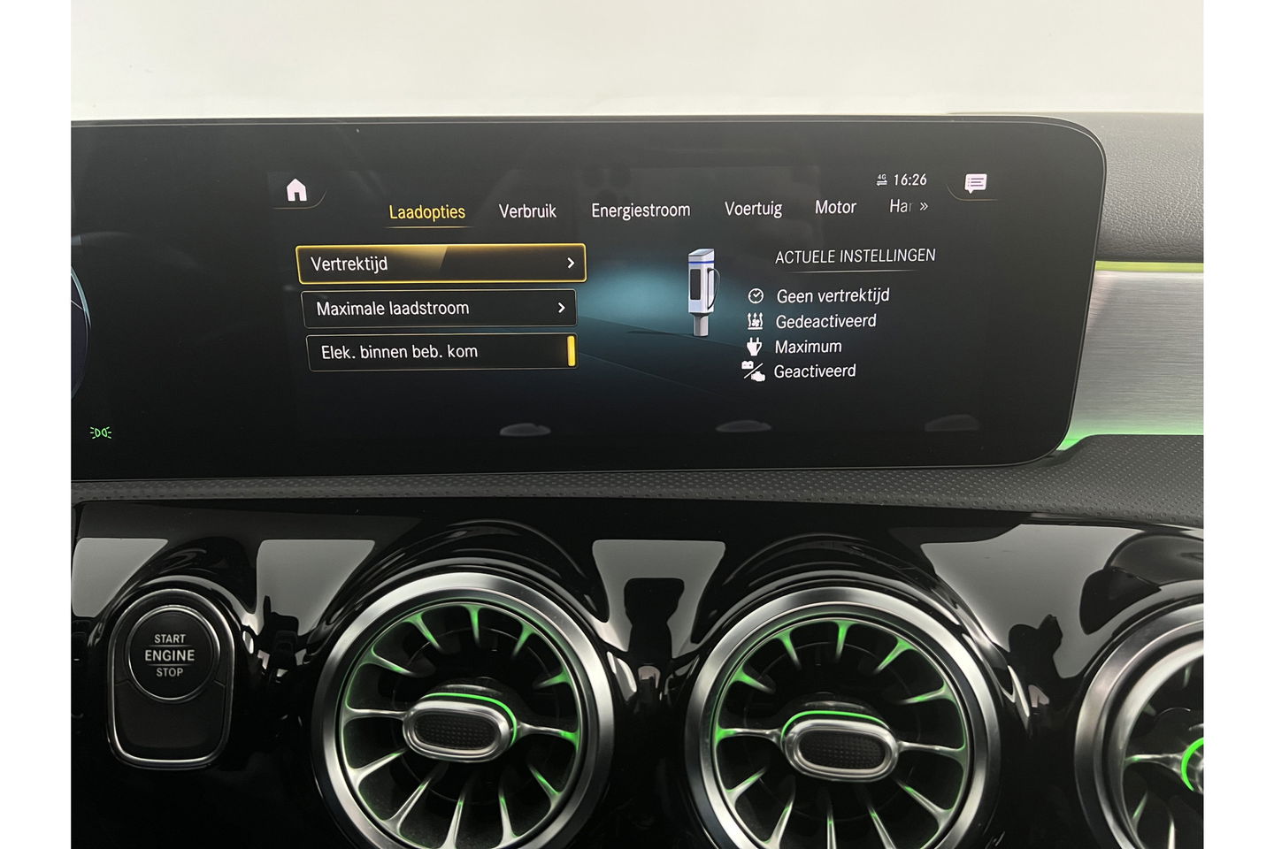 Mercedes-Benz A-Klasse 250 e AMG 235PK Hybride Pano Memory Sfeerverl. LED Virtual Camera Cruise Clima Navi PDC 18"LMV