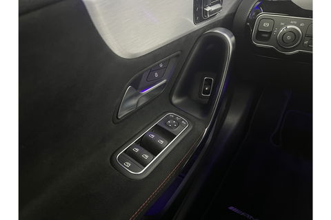 Mercedes-Benz A-Klasse 250 e AMG 235PK Hybride Pano Memory Sfeerverl. LED Virtual Camera Cruise Clima Navi PDC 18"LMV