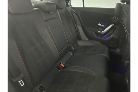 Mercedes-Benz A-Klasse 250 e AMG 235PK Hybride Pano Memory Sfeerverl. LED Virtual Camera Cruise Clima Navi PDC 18"LMV