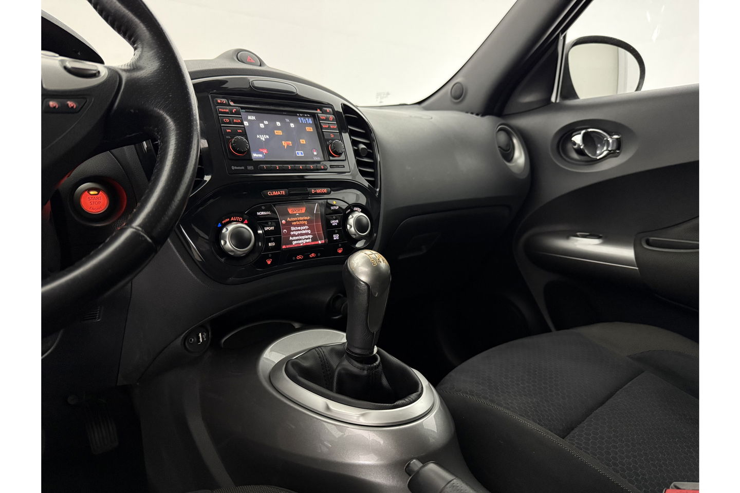 Nissan Juke 1.6 Tekna | APK tot 10-2025 | Camera Clima Trekhaak Navigatie Bluetooth
