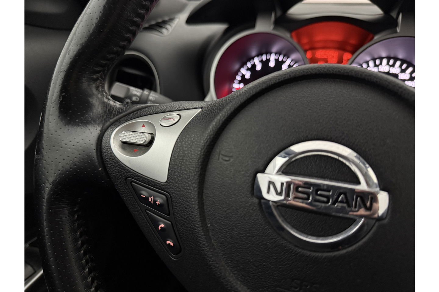 Nissan Juke 1.6 Tekna | APK tot 10-2025 | Camera Clima Trekhaak Navigatie Bluetooth