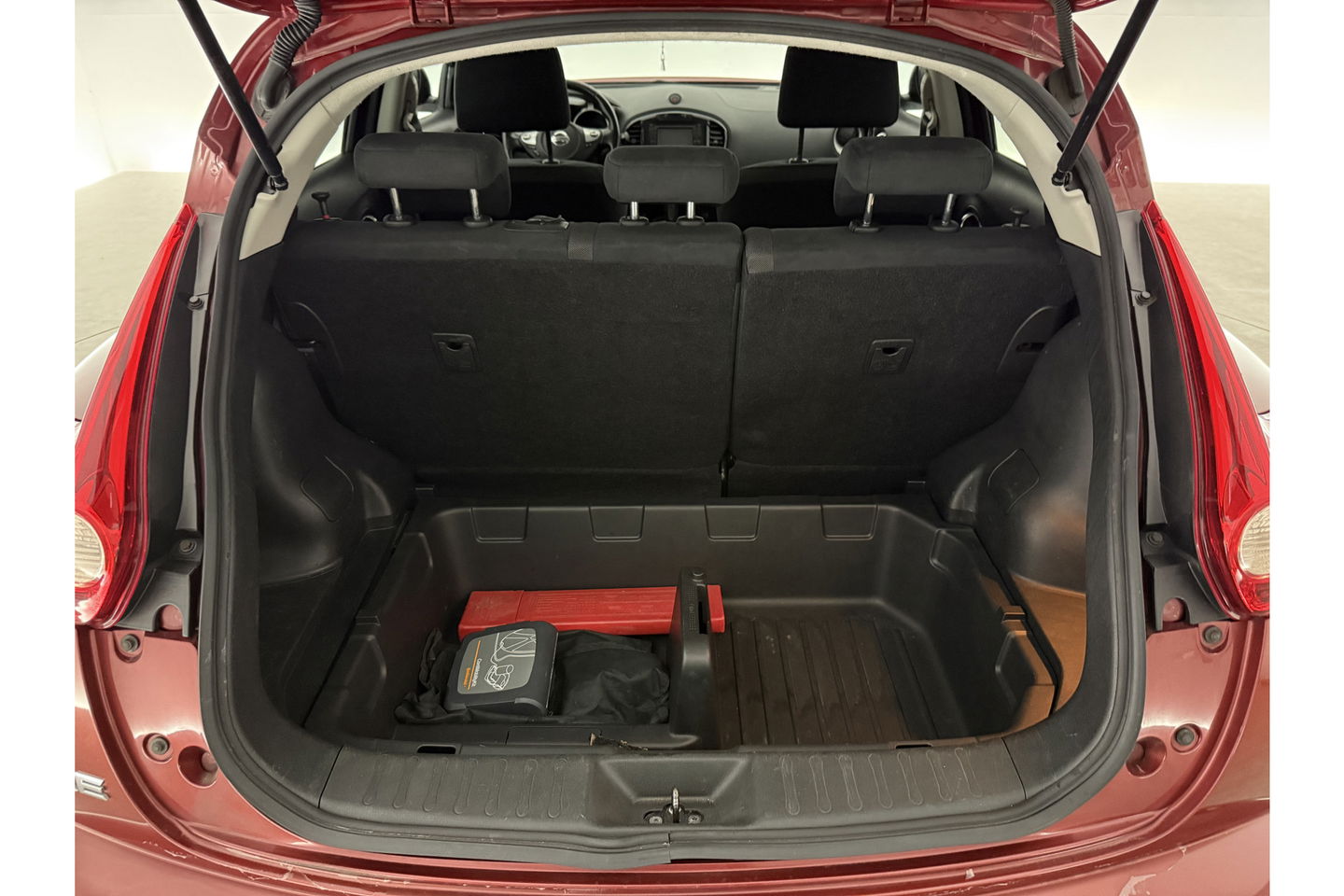 Nissan Juke 1.6 Tekna | APK tot 10-2025 | Camera Clima Trekhaak Navigatie Bluetooth