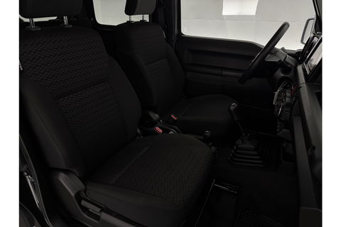 Suzuki Jimny 1.5 Allgrip 4x4 Airco Bullbar Lier Trekhaak Camera Cruise Navi LED Sidebars 4 Persoons 15"LMV