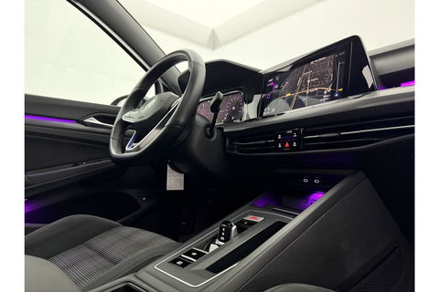 Volkswagen Golf 1.4 eHybrid GTE 259PK Pano Sfeerverl. IQ-Lights Virtual Head-up Display LED Clima Cruise Carplay Camera Navi PDC 18"LMV
