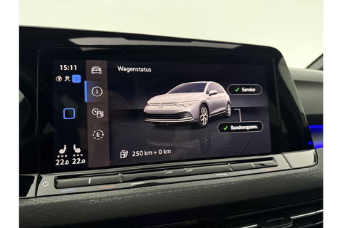 Volkswagen Golf 1.4 eHybrid GTE 259PK Pano Sfeerverl. IQ-Lights Virtual Head-up Display LED Clima Cruise Carplay Camera Navi PDC 18"LMV