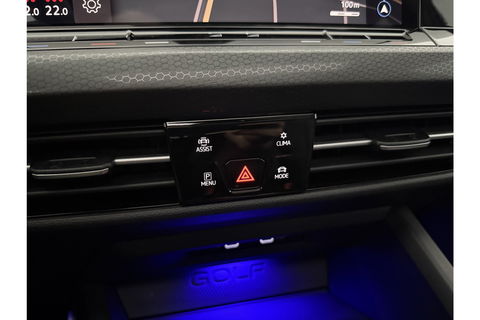 Volkswagen Golf 1.4 eHybrid GTE 259PK Pano Sfeerverl. IQ-Lights Virtual Head-up Display LED Clima Cruise Carplay Camera Navi PDC 18"LMV