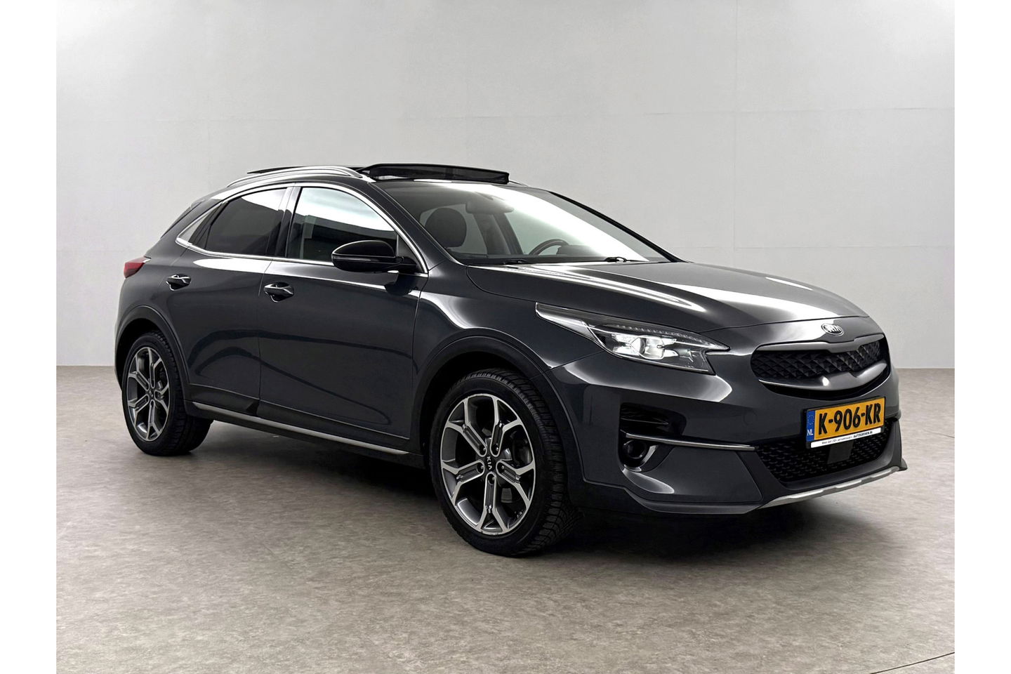 Kia Xceed 1.6 GDi PHEV ExecutiveLine 165PK Pano Camera Carplay LED Virtual Trekhaak Memory-seat Clima Cruise Navi PDC 18''LMV