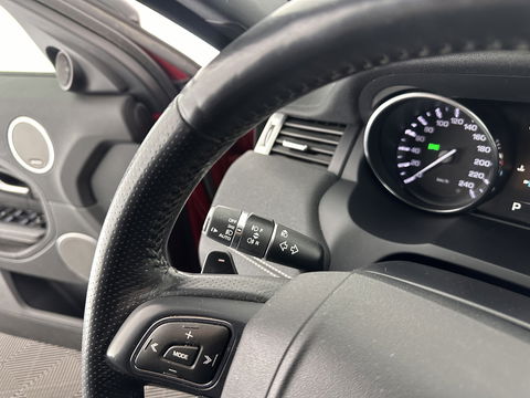 Land Rover Range Rover Evoque 2.2 TD4 4WD Prestige Aut. *LUXURY-LEATHER | BI-XENON | MERIDIAN-AUDIO | MEMORY-PACK | NAVI-FULLMAP | HEATED-SPORTSEATS | ECC | CAMERA | KEYLESS | SHIFT-PADDLES | PDC | CRUISE | TOWBAR | 20''ALU*